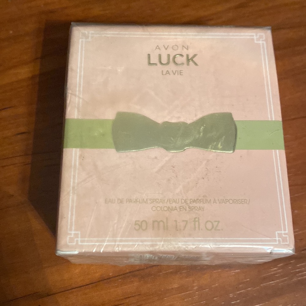 New-Avon Luck LA Vie 1.7 fl oz - Picture 4 of 4